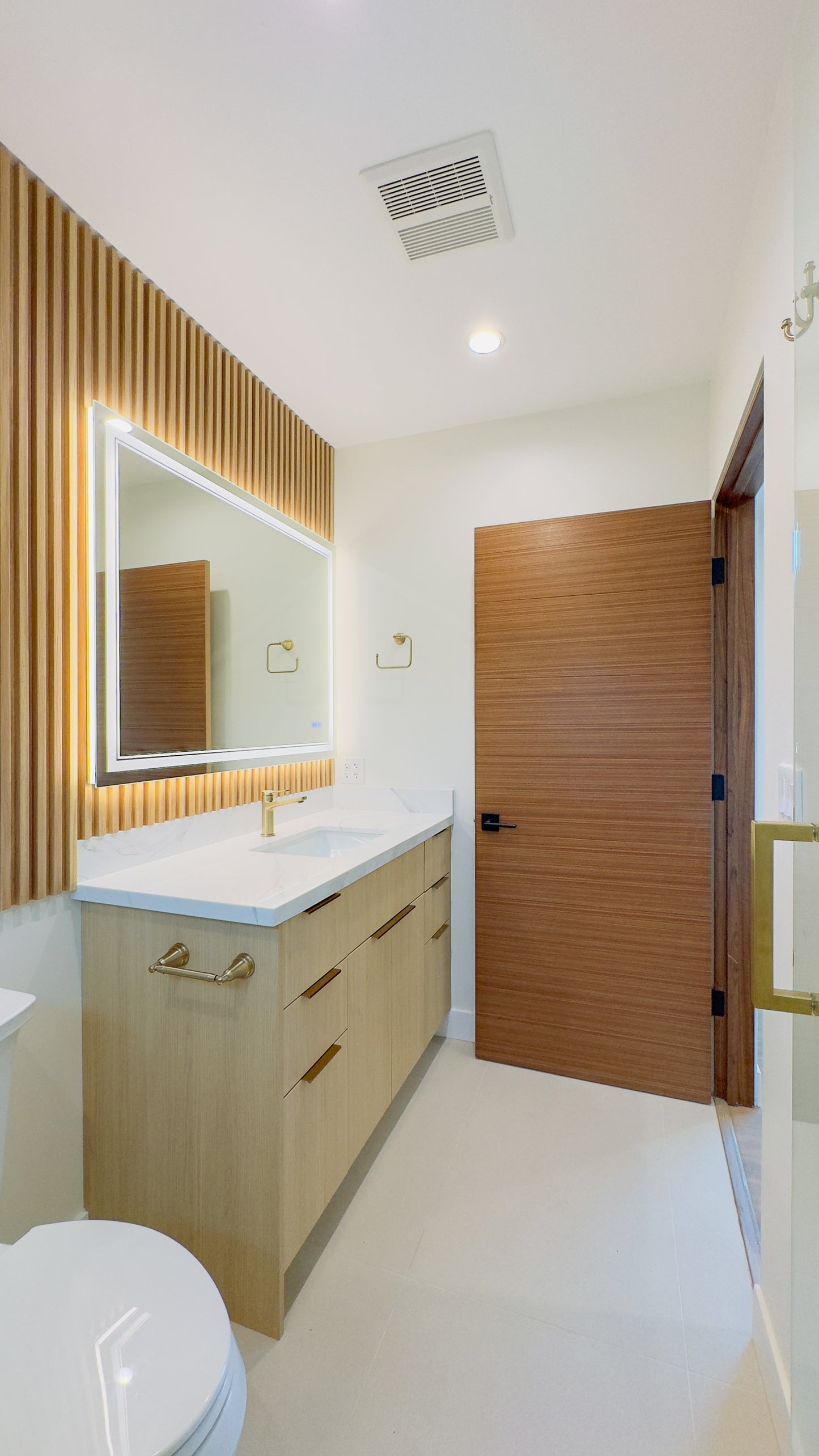 Interior Accent Wall Panels Wood Effect Extra Light Oak Color