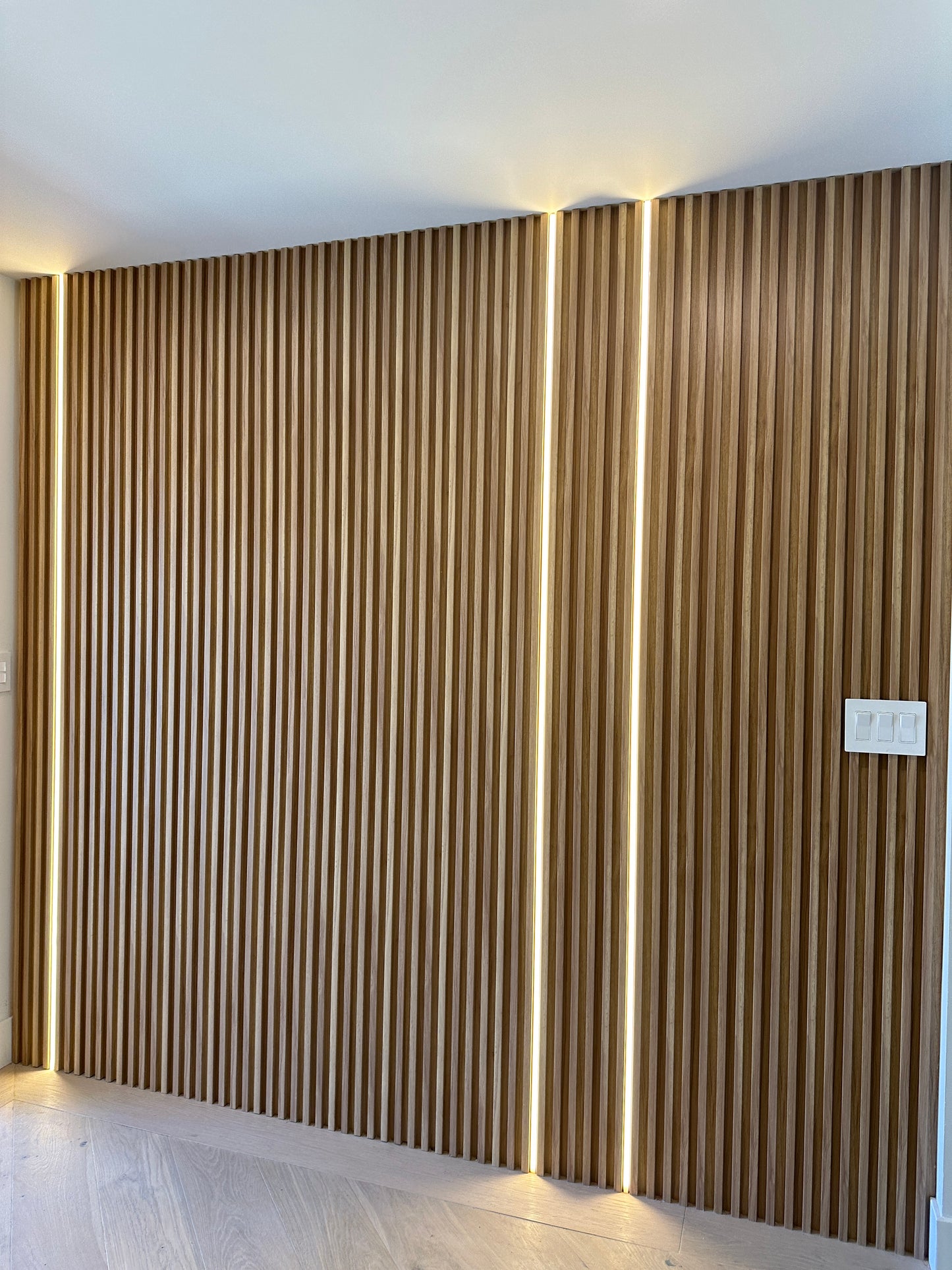 Interior Accent Wall Panels WPC Oak Tone Wood Look Length 114 in Width 6.5 in